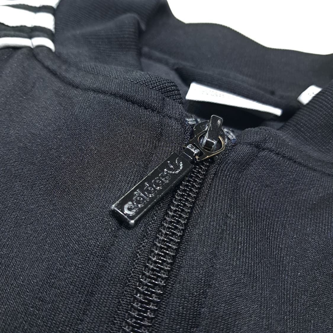 CK128 S 아디다스 트리코트 삼선 파이핑 블랙 집업 자켓 상품이미지8