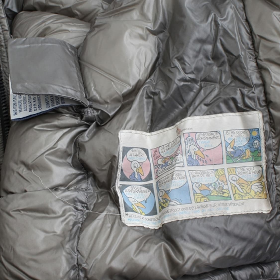 몽클레르 키즈 블랙 구스다운 패딩 점퍼 (10세) 상품이미지5