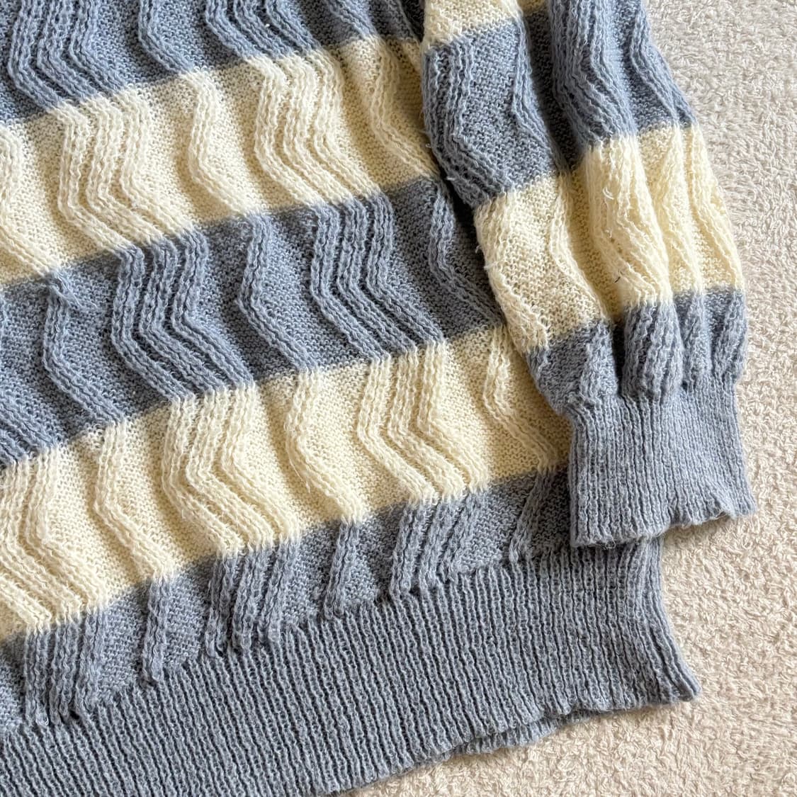 일본빈티지 시나모롤깔 오버핏 스트라이프 니트 상품이미지3