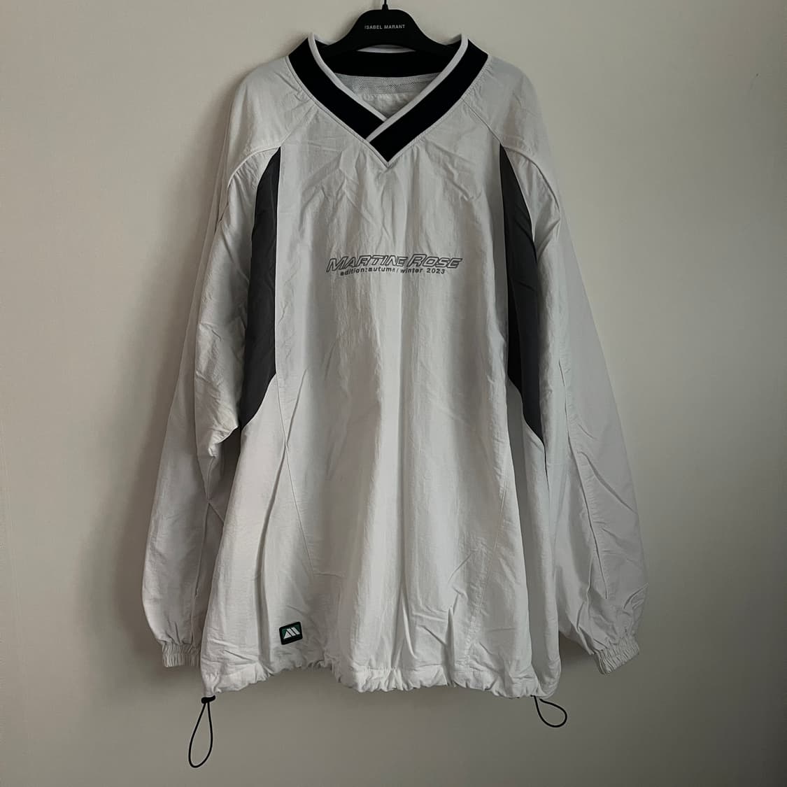 마틴로즈 aw23 sports pullover 상품이미지1