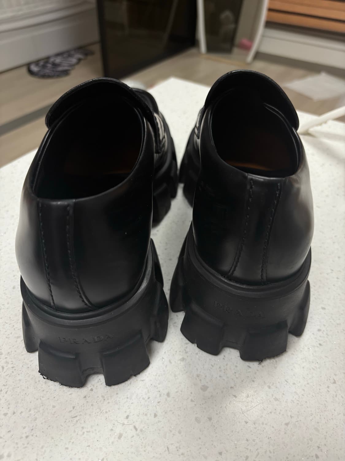 프라다 로퍼 9.5 상품이미지4