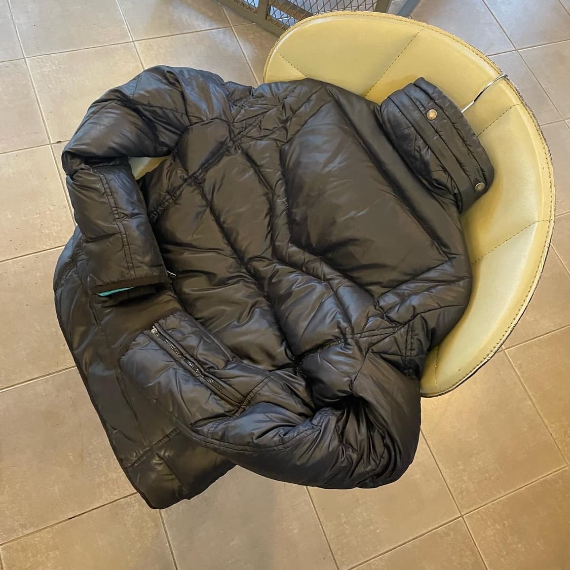 디젤 소가죽 디테일 라이더 덕패딩 상품이미지7