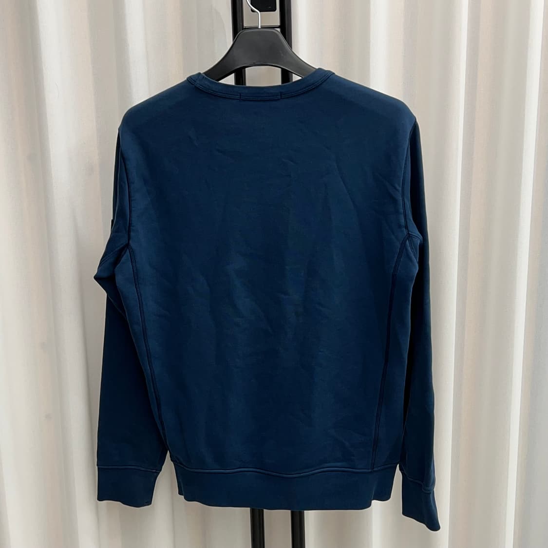 스톤아일랜드 맨투맨 네이비 (L) 상품이미지2