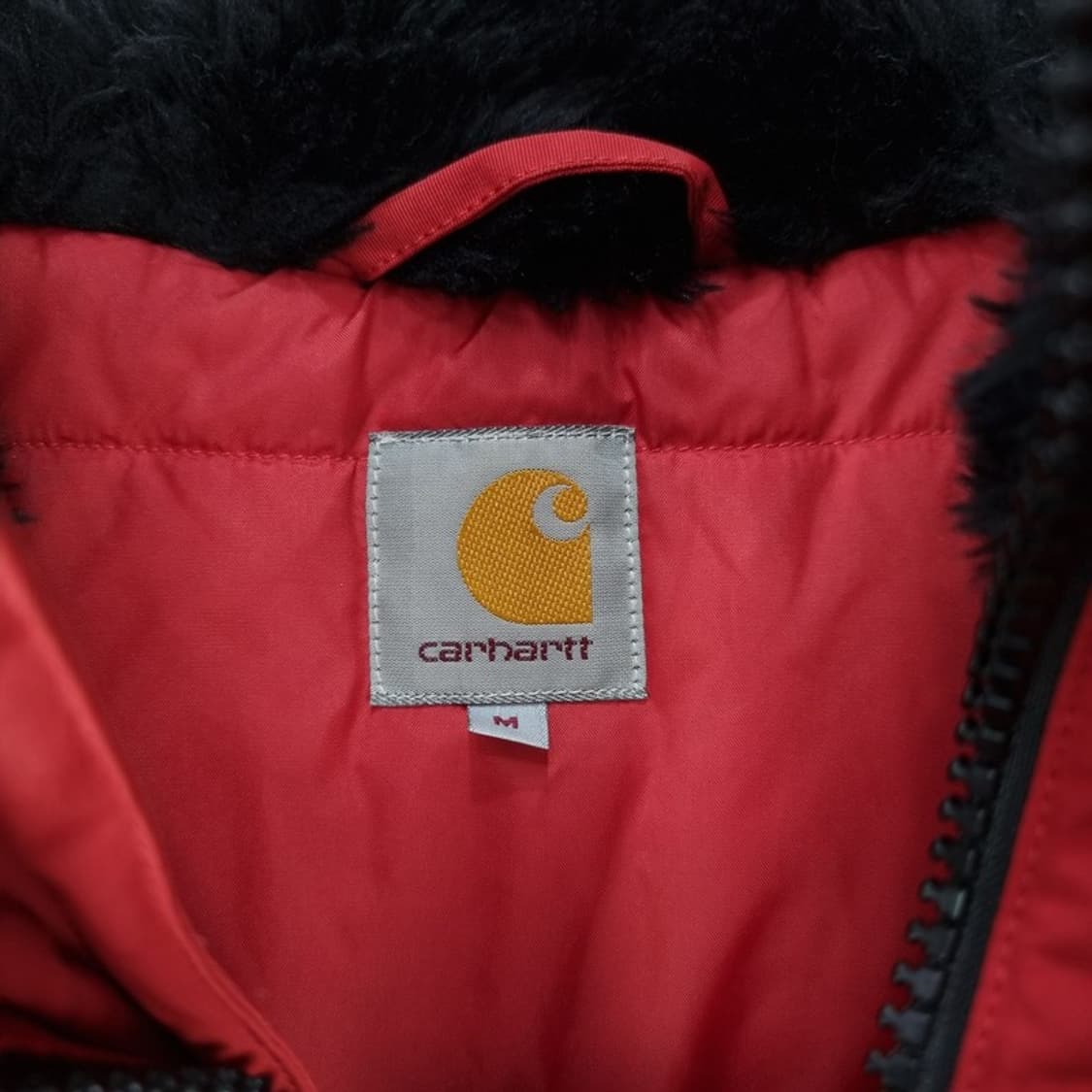 [CARHARTT] 칼하트 로고 패치 야상 패딩 레드 M16600 상품이미지9