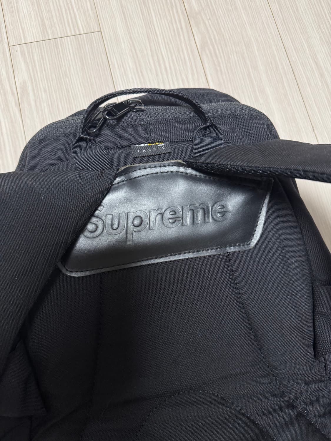 슈프림 코듀라 백팩 상품이미지3