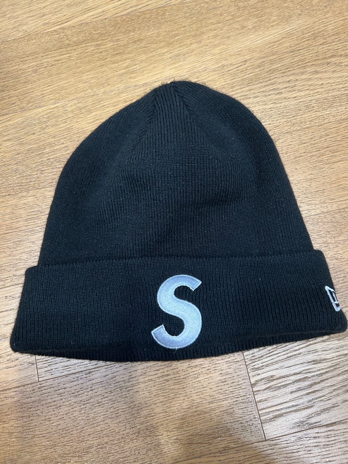 슈프림 뉴에라 비니 S 로고 상품이미지3