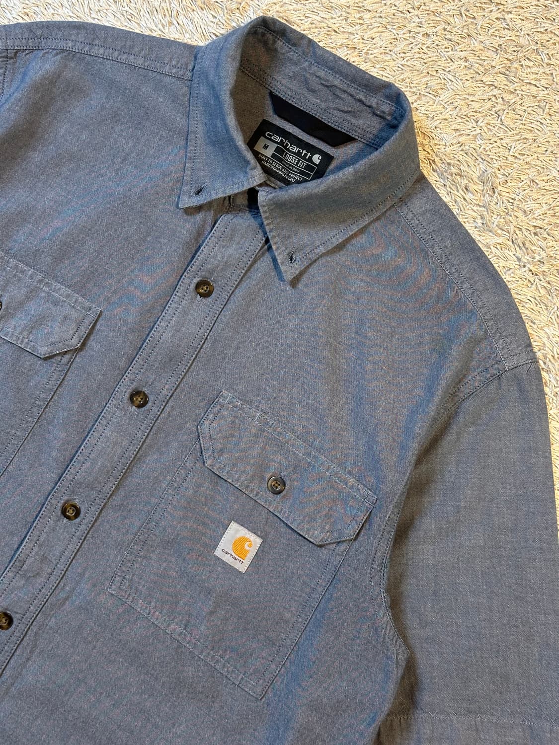 칼하트 CARHARTT 루즈핏 투포켓 샴브레이 데님 반팔셔츠 상품이미지2