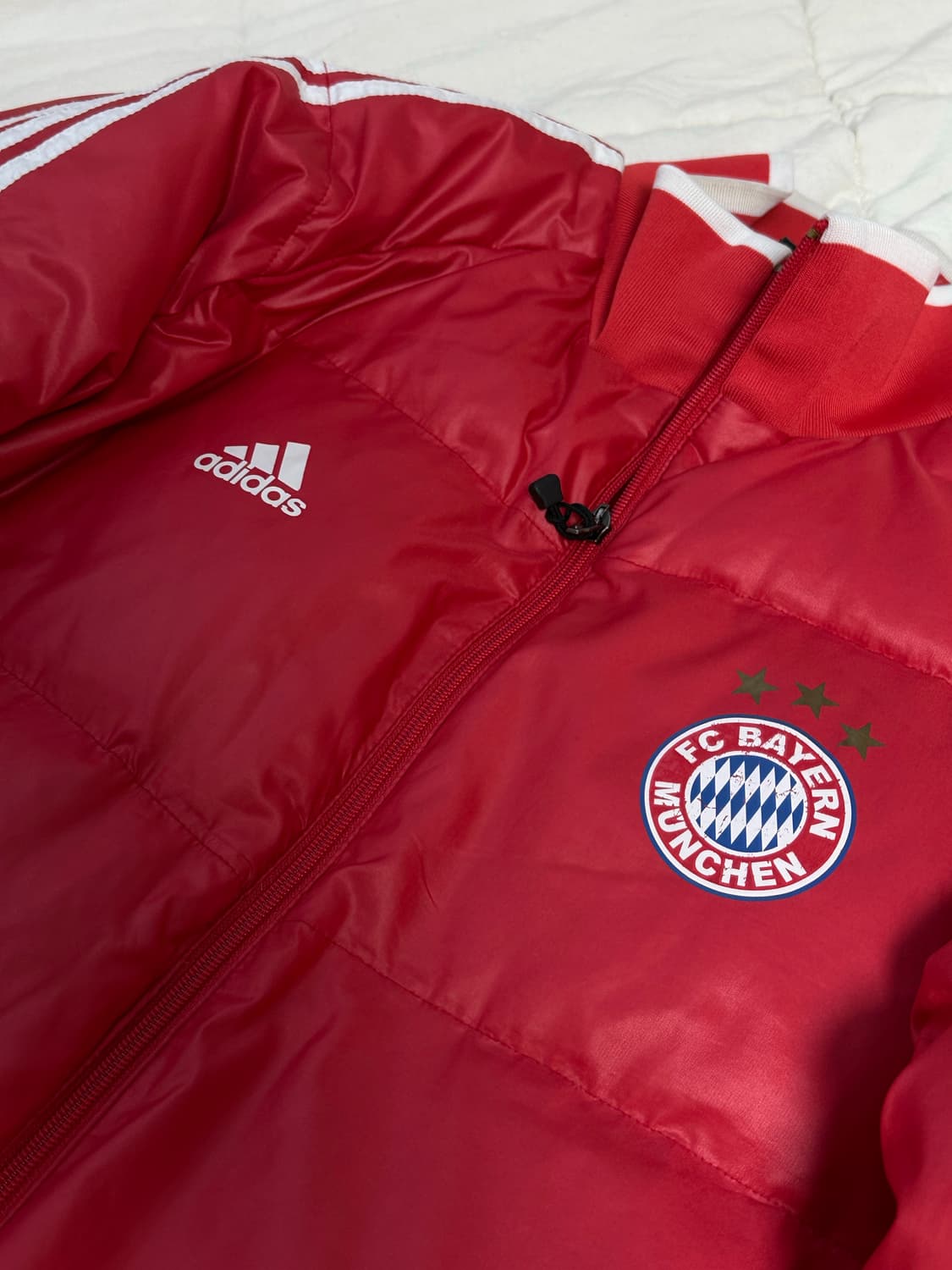 아디다스 바이에른 뮌헨 FC 오리털 패딩 다운 라지 상품이미지3