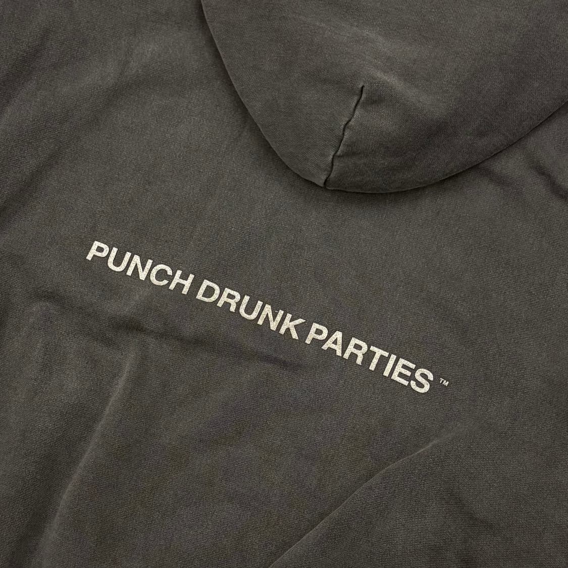Punch drunk parties 펀치드렁크파티즈 써클로고 후드티 3 상품이미지5