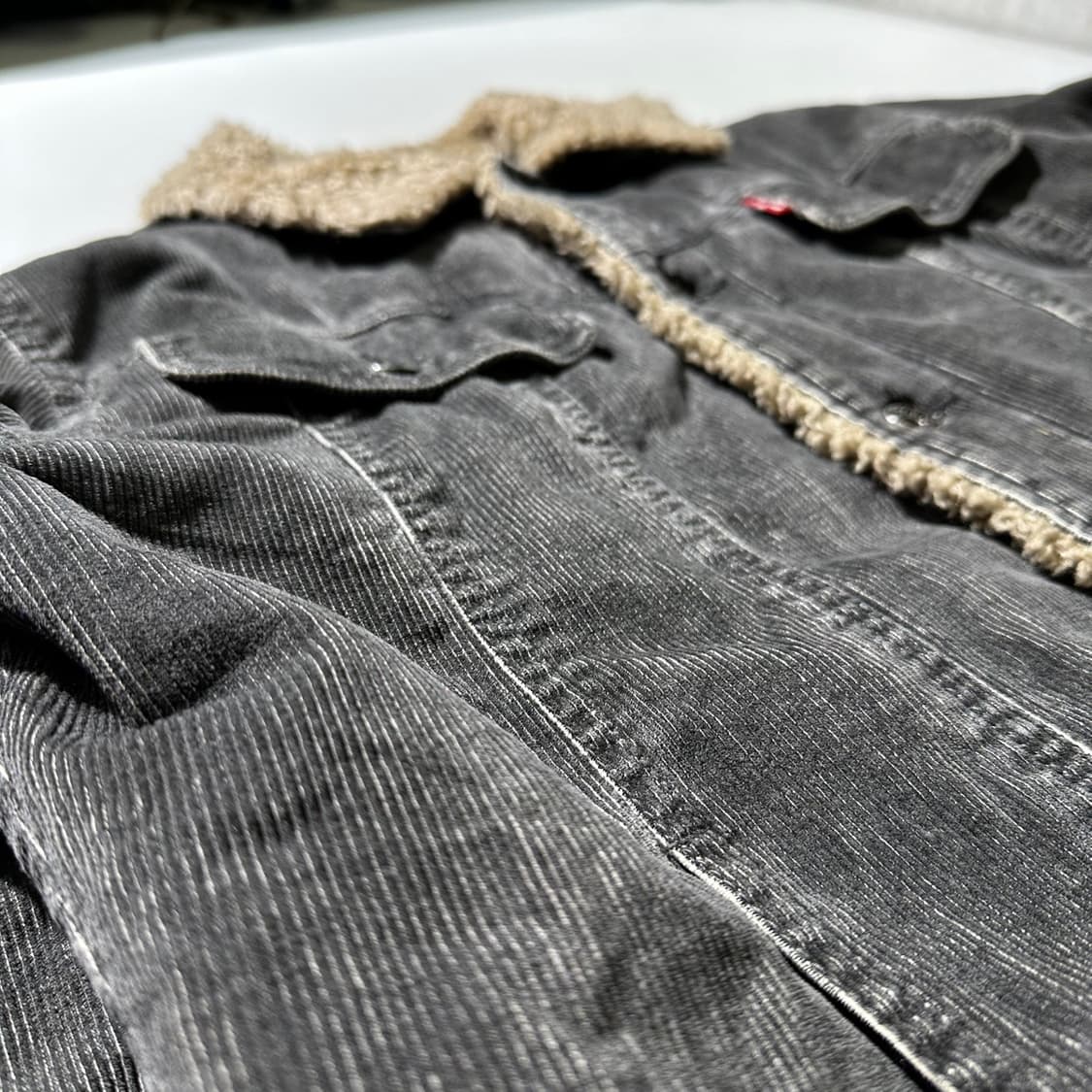 리바이스 코듀로이 쉐르파 트러커 자켓 상품이미지6