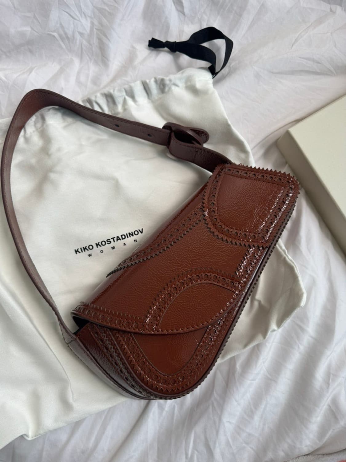 키코 코스타디노브 트리비아백 상품이미지1