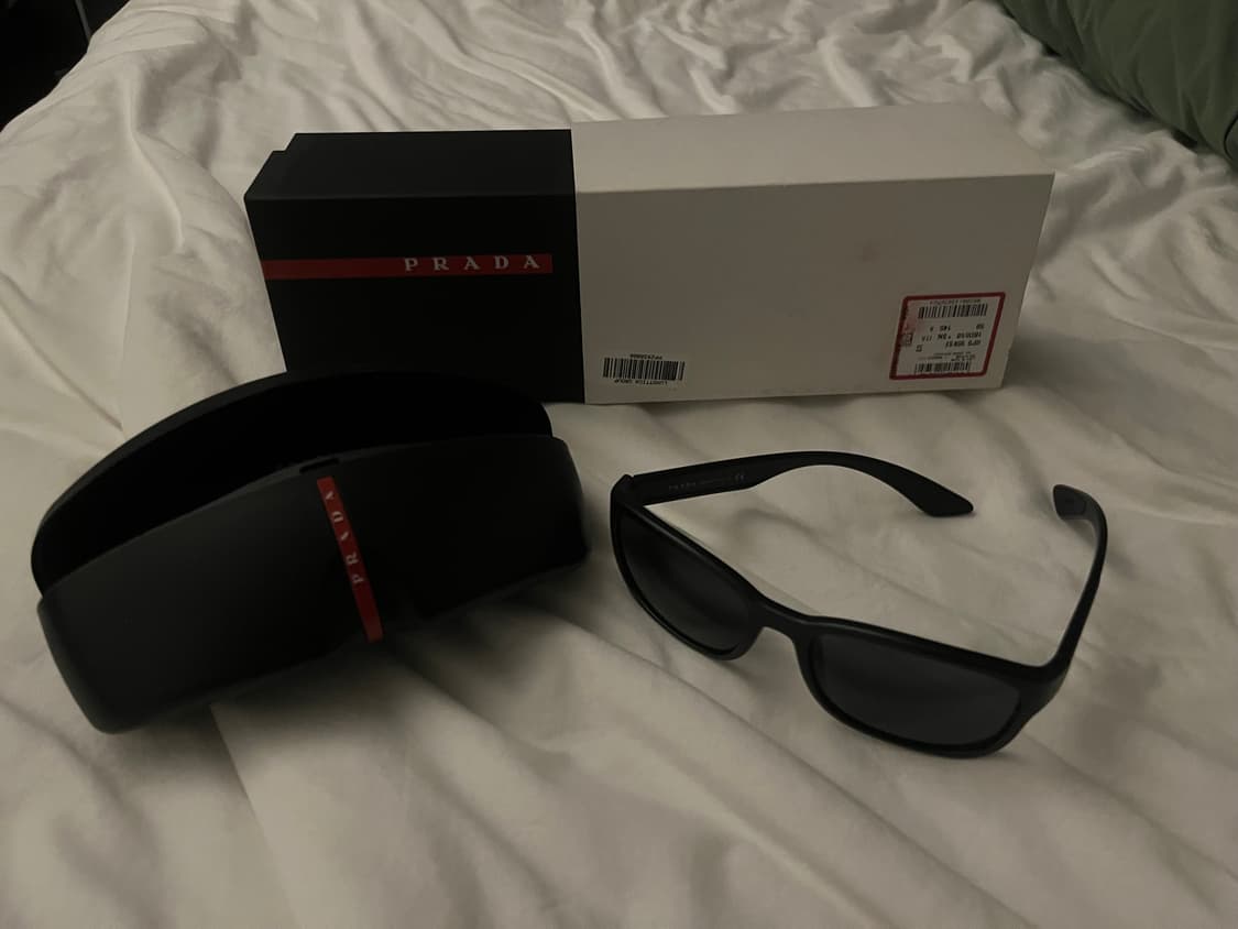 프라다 선글라스 상품이미지1