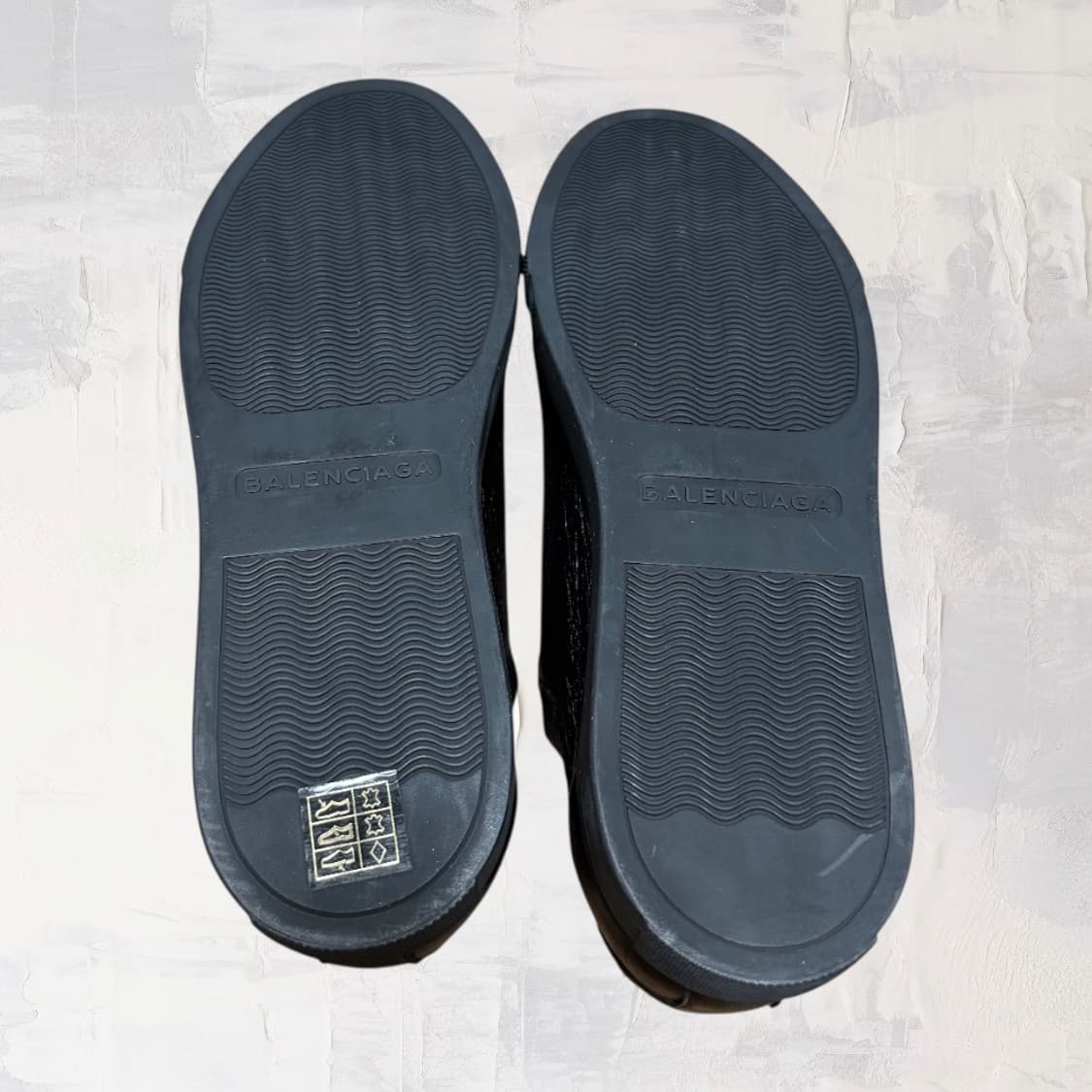 (풀구성 새상품) 발렌시아가 아레나 235/36 상품이미지3