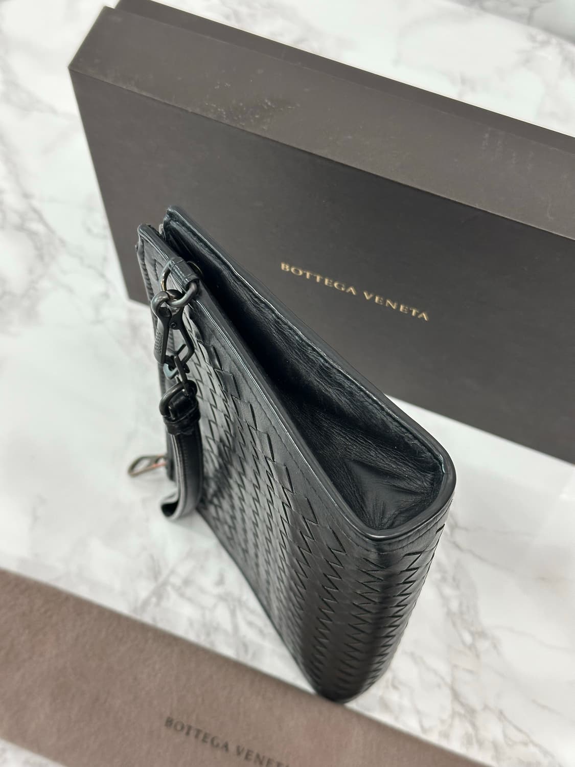 보테가베네타 인트레치아 클러치  상품이미지4