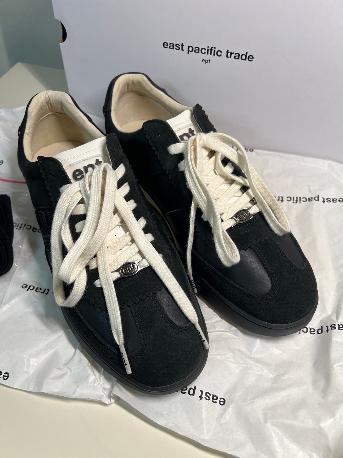 EPT Diego 블랙/벨루가 정가 13.9만 판매 상품이미지5