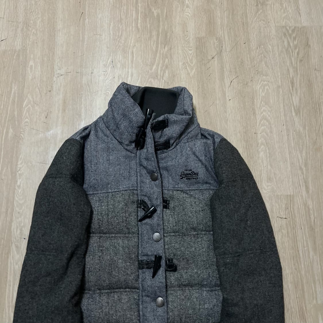 슈퍼드라이 프리미엄 블랙라벨 헤링본 울 롱패딩 M/95  상품이미지2