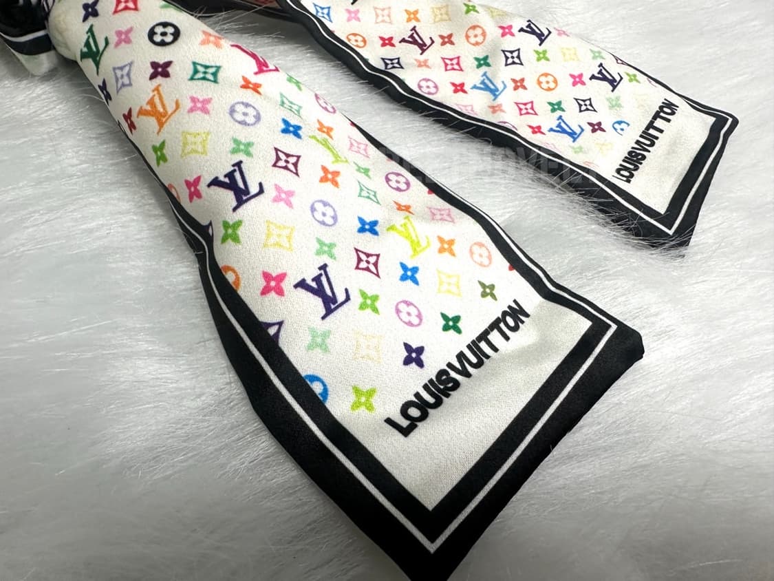 루이비통 화이트&멀티컬러 리본 헤어슈슈 상품이미지3