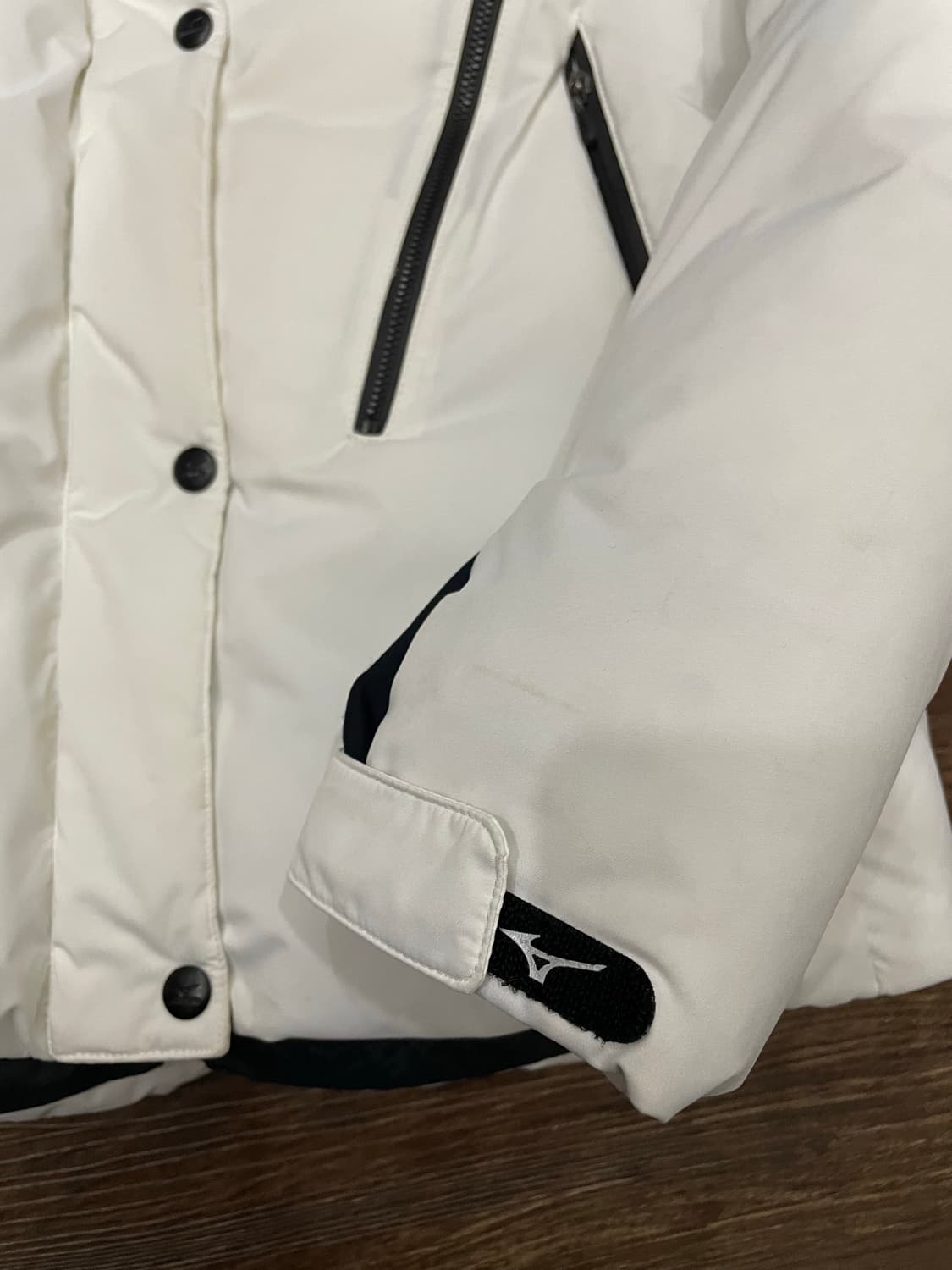 미즈노 MIZUNO 스노우기어 다운 패딩 자켓 화이트 상품이미지4