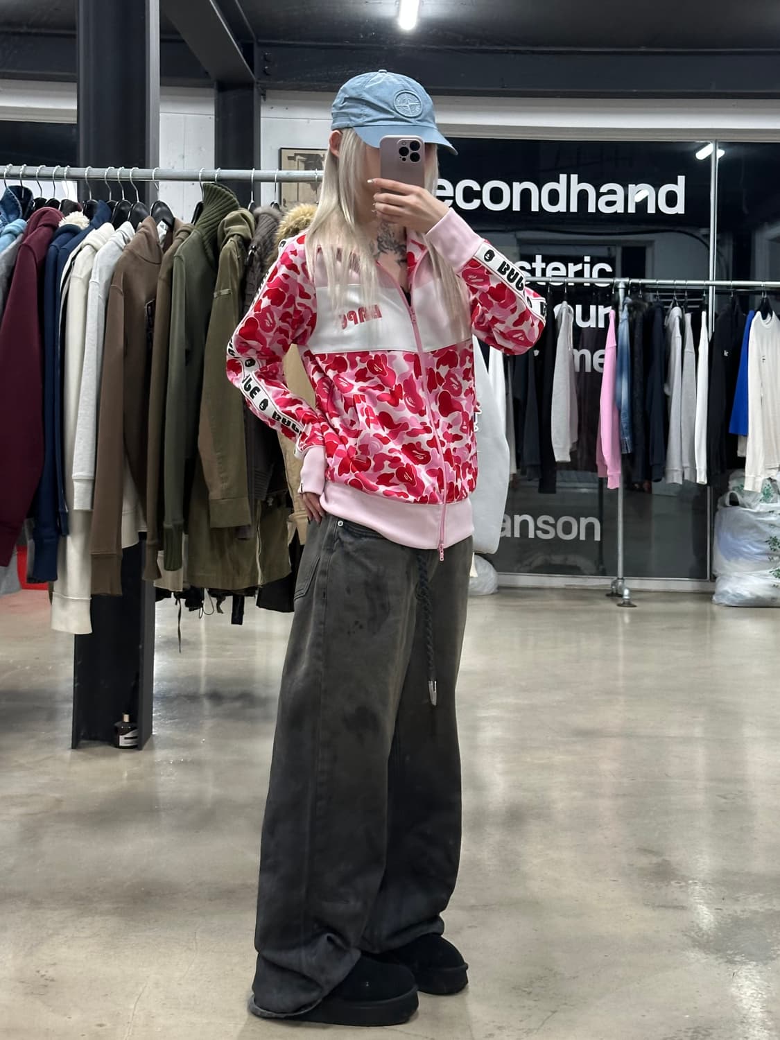  베이프 ABC 카모 레온 릴렉스드 샤크 풀 집 후드 핑크 상품이미지2