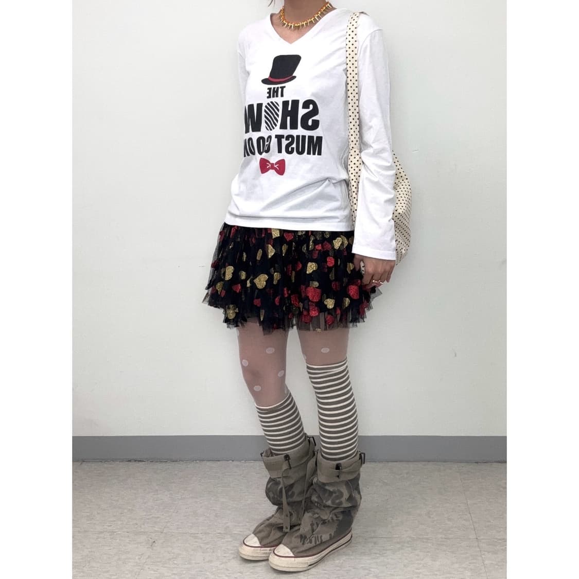 빈티지 키치 화이트 롱슬리브 상품이미지3