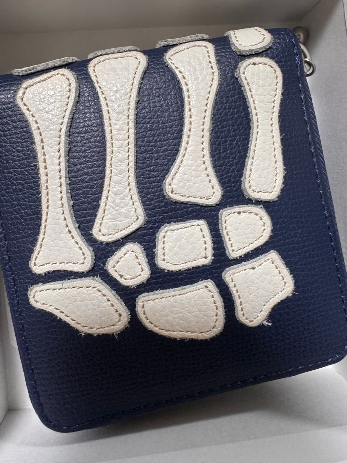 캐피탈 지갑 네이비 풀박스 상품이미지2