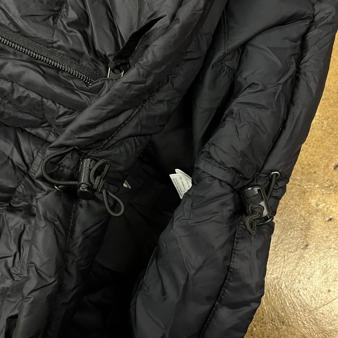 노스페이스 눕시 블랙 패딩 상품이미지8