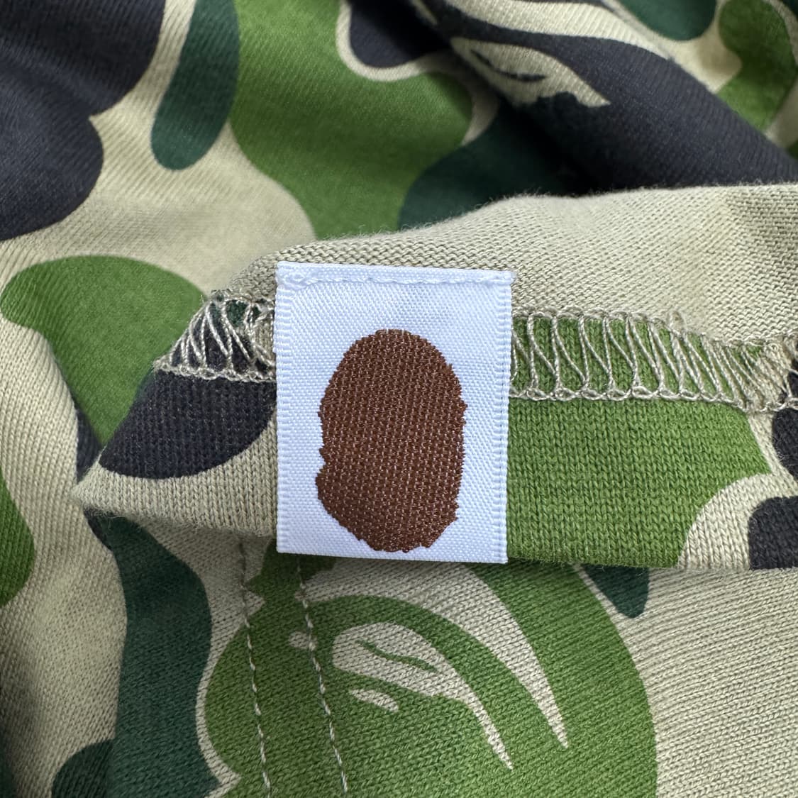 [새상품] 베이프 녹계 카모플라쥬 컬리지 로고 반팔 티셔츠 상품이미지5