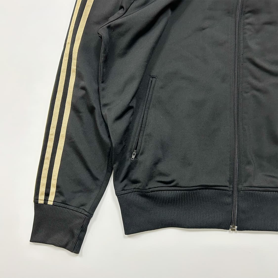 아디다스 골드 블랙 져지 트랙탑 상품이미지4