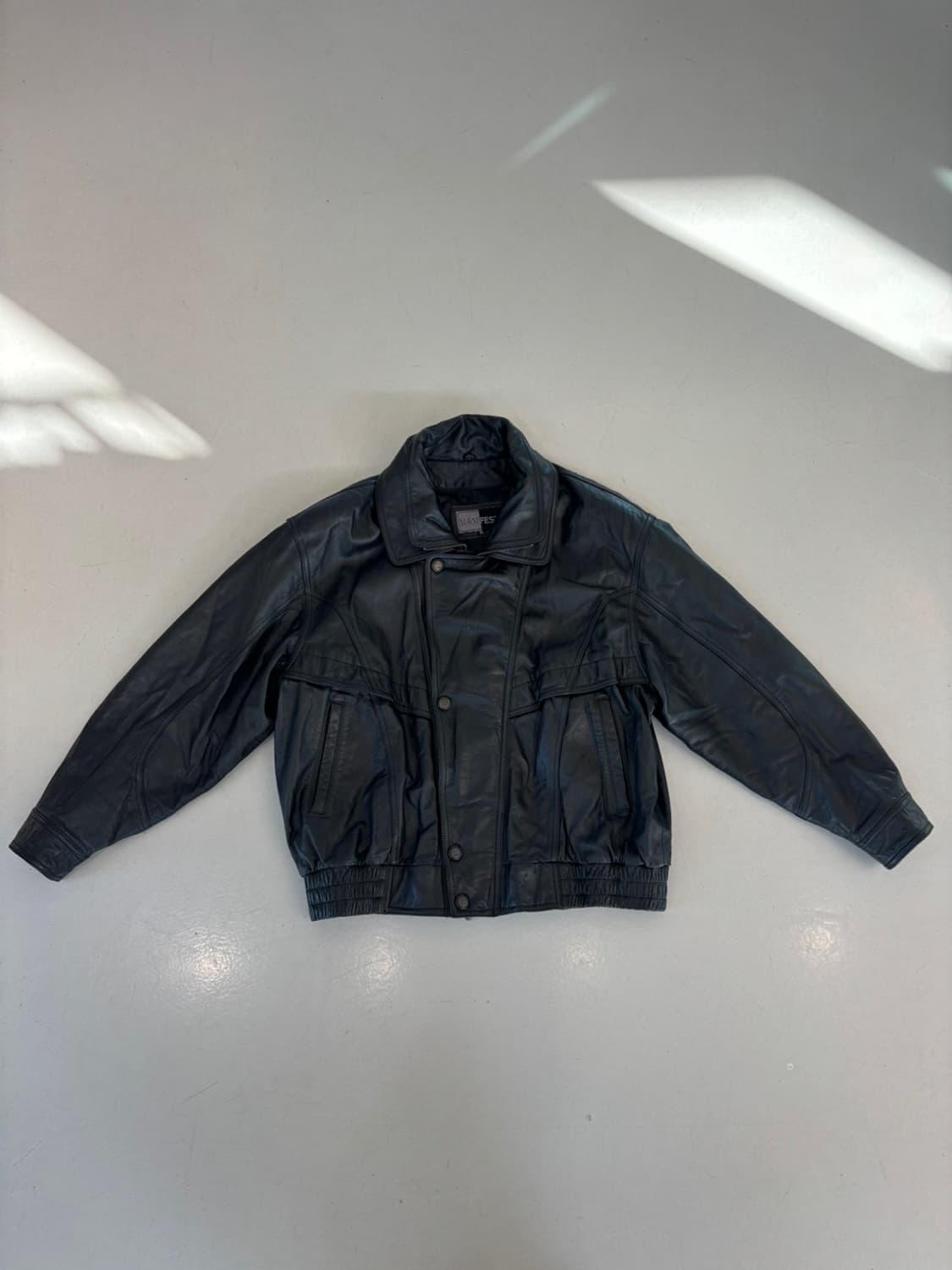 Vintage manifesto Leather Jacket 상품이미지2