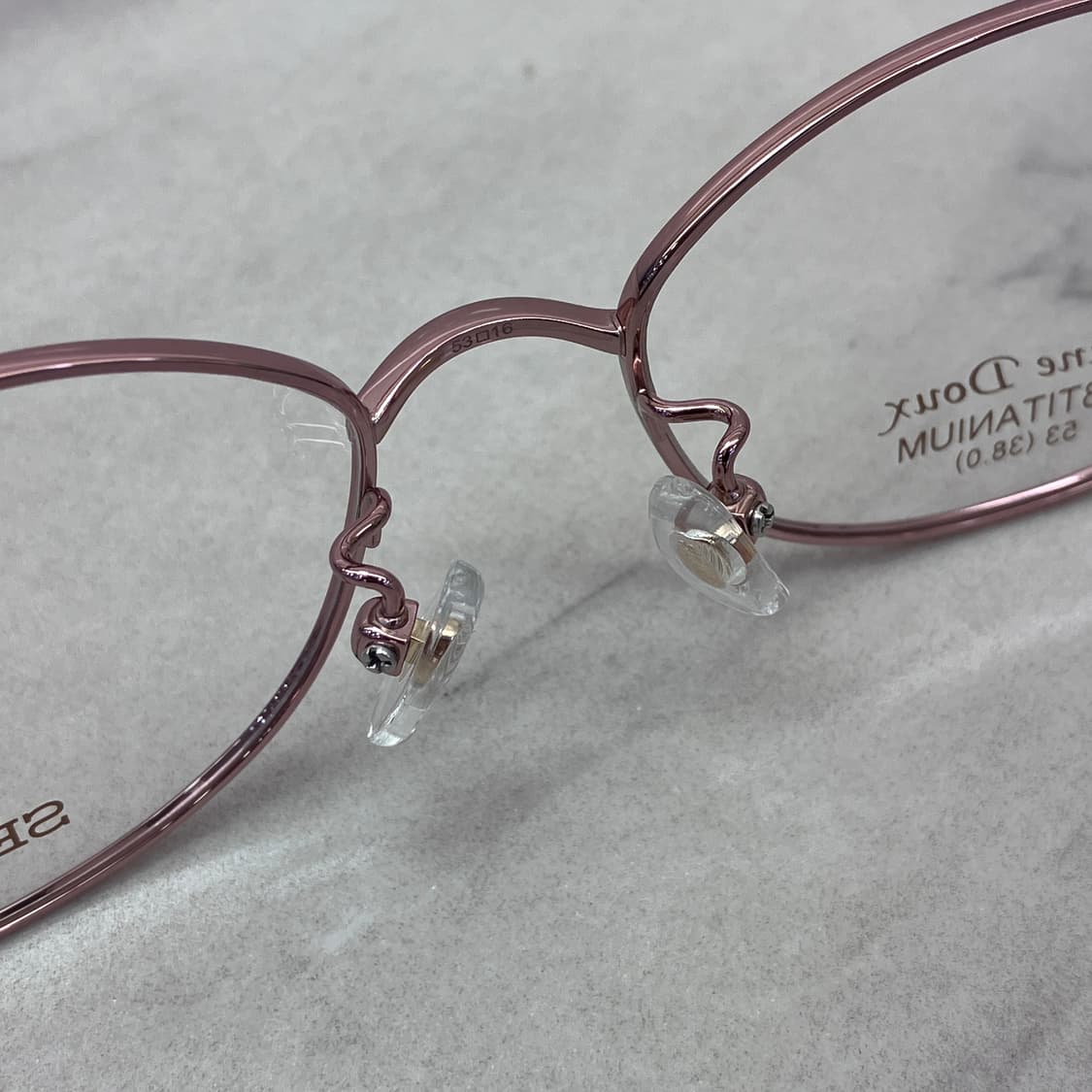 C82 세이코 SEIKO 빈티지 로즈골드 오벌 B-Titan 메탈테 안경 상품이미지4