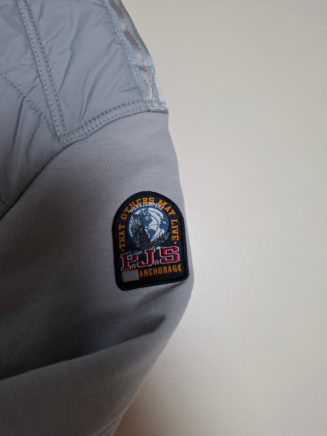 XL 파라점퍼스 엘리엇 니트 경량 패딩 자켓 그레이 상품이미지2