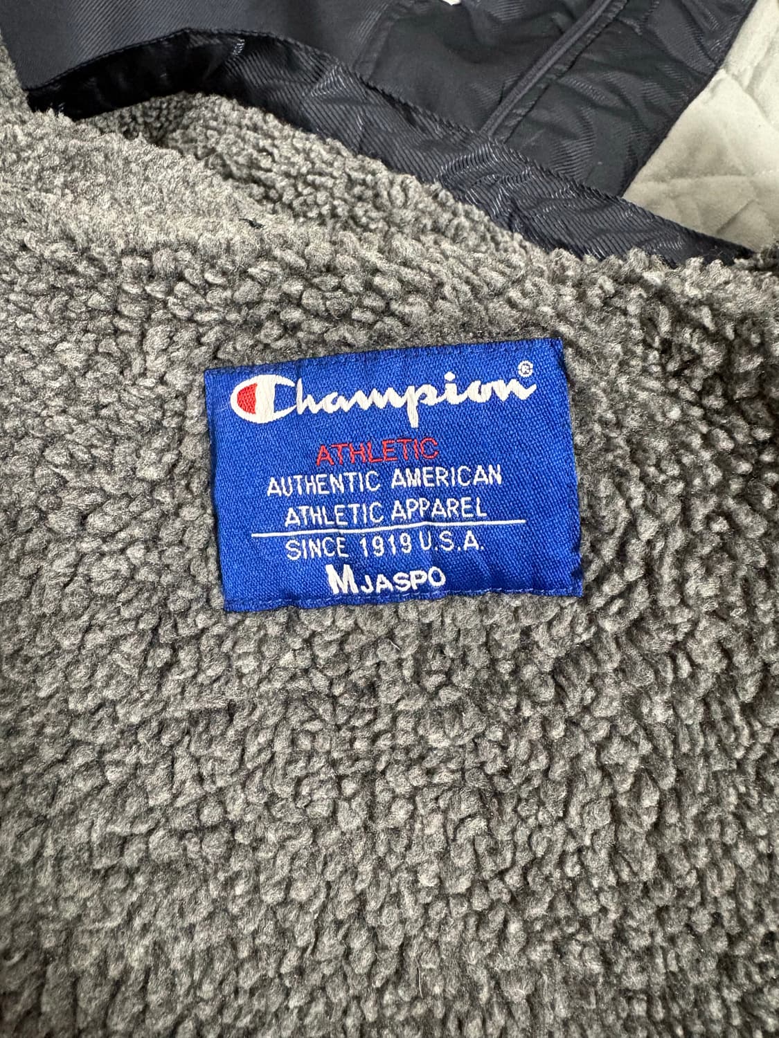 챔피온 자수 벤치 파카 상품이미지8