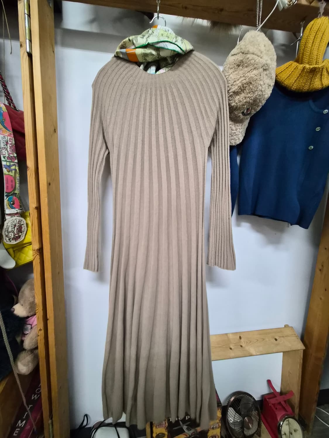 afterglow  캐시미어 골지 니트 원피스 상품이미지6