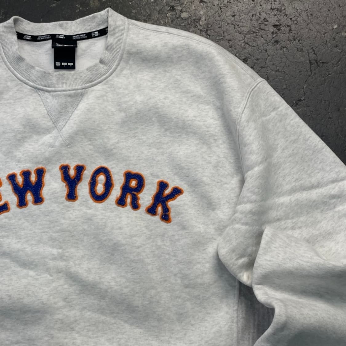 100 뉴에라 뉴욕 맨투맨  상품이미지2