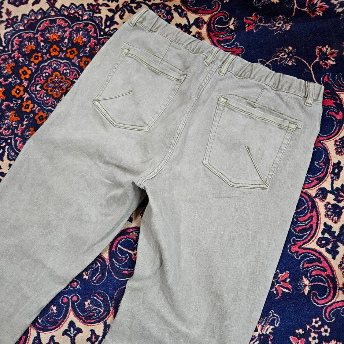 시리즈(Series) 22Fw 베기핏 그레이 워싱 데님 밴딩 팬츠 상품이미지4