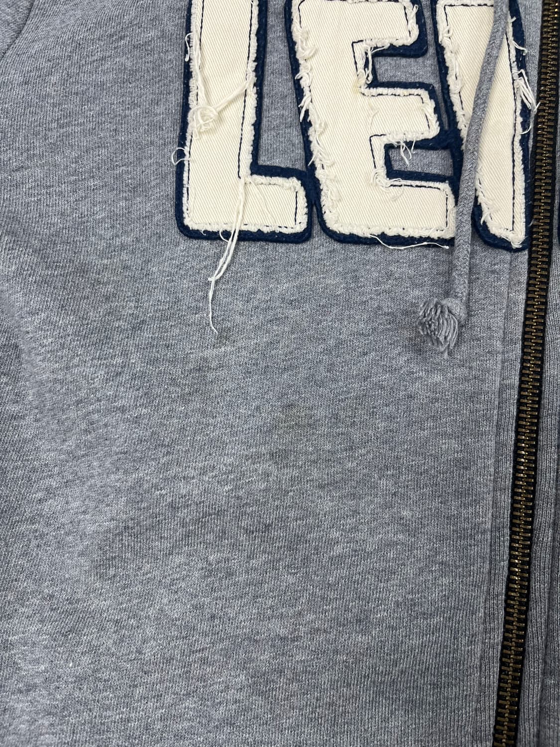 리바이스 그레이 로고 후드 집업 상품이미지4