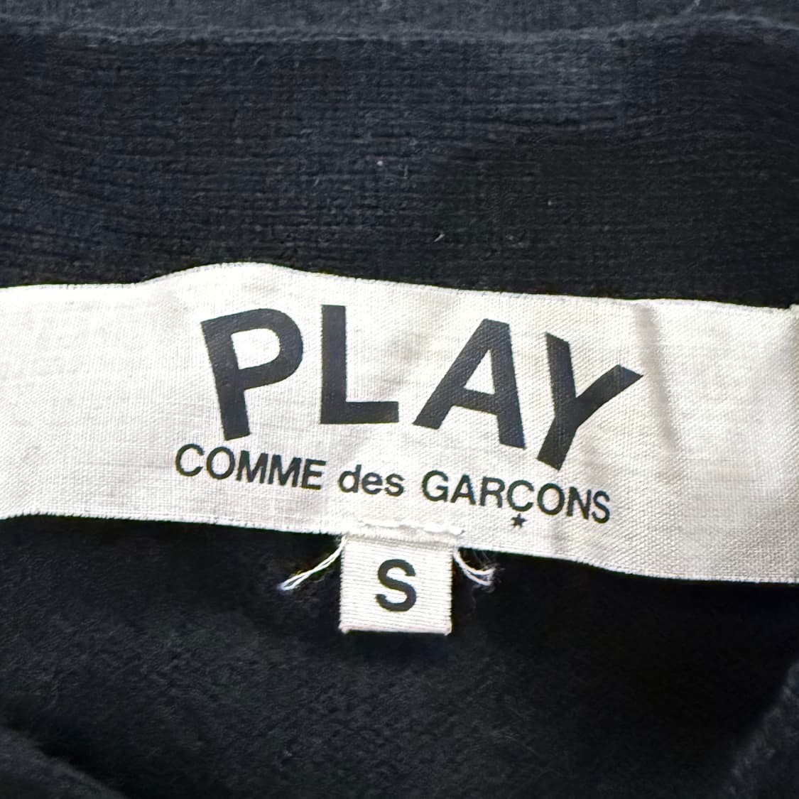 꼼데가르송 블랙 골드 와펜 니트 브이넥 가디건 상품이미지5