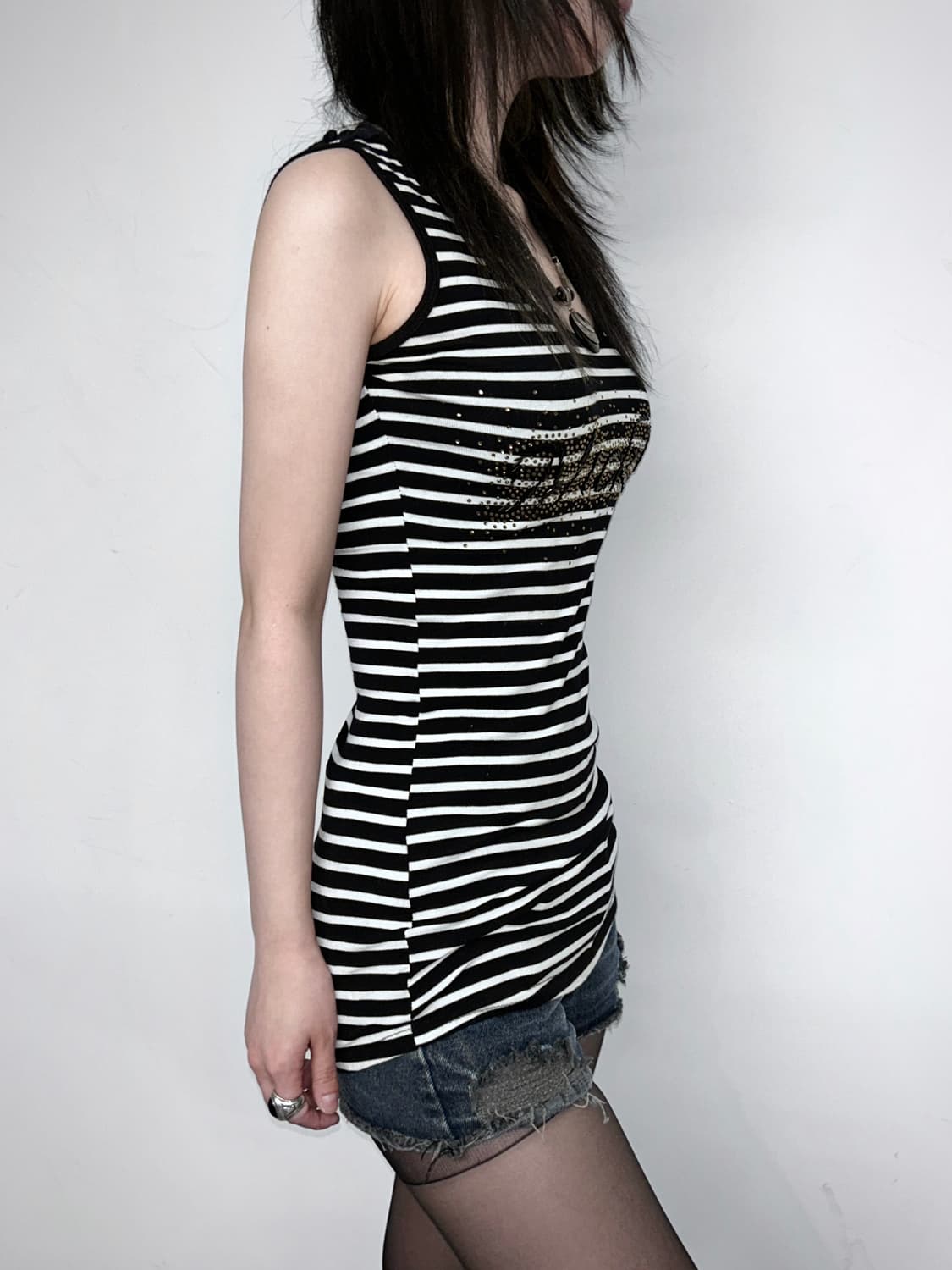 Stripe Sequin Back Sheer Sleeveless Top 상품이미지2