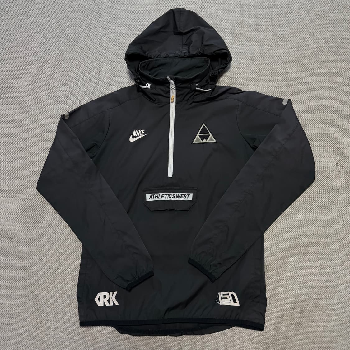 나이키 하프집업 바람막이 상품이미지1