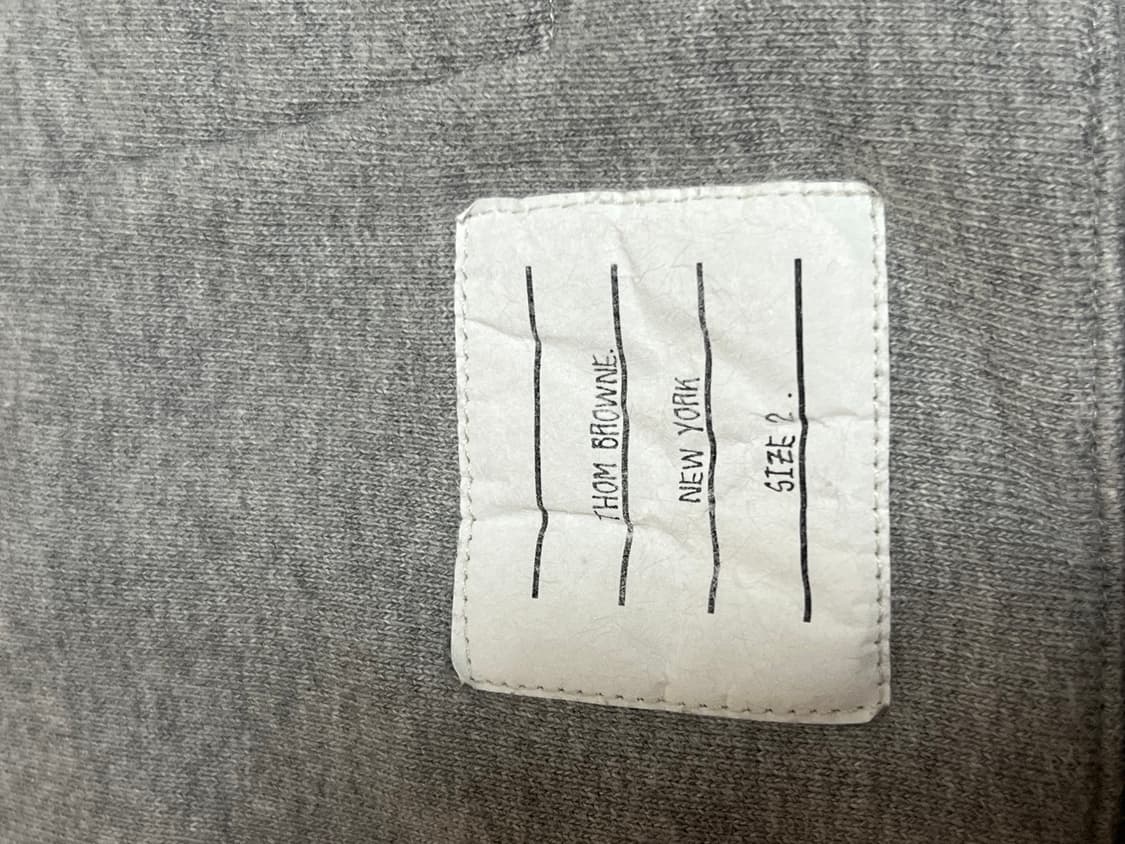 [2] 톰브라운 백삼선 후드티 그레이 상품이미지5