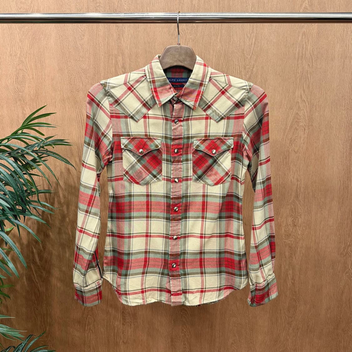 랄프로렌 코튼 셔츠 체크 패턴 웨스턴 스냅 버튼 디테일 레드 아이보리 상품이미지1