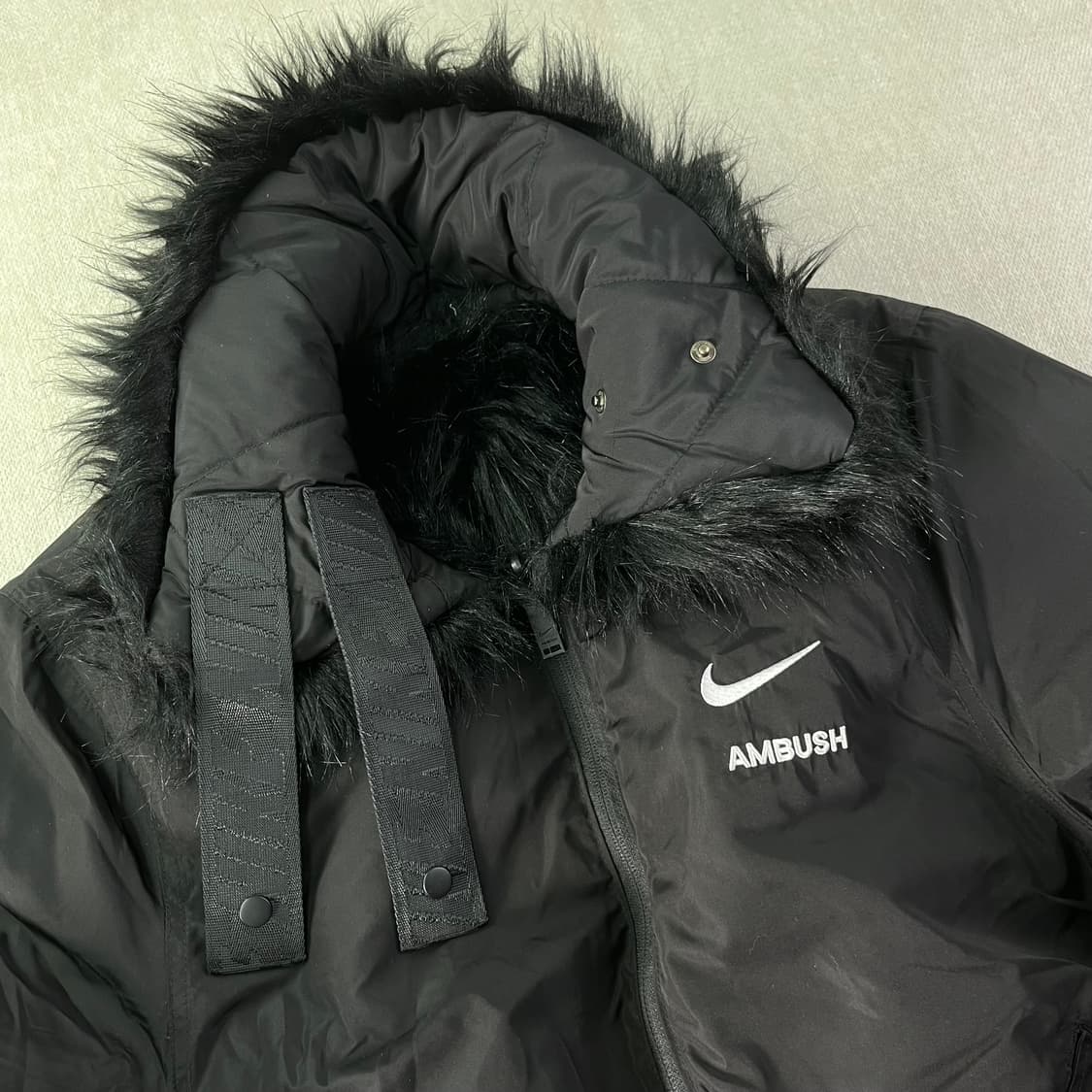 100 나이키 x 앰부쉬 리버시블 포우퍼 코트 블랙 상품이미지4