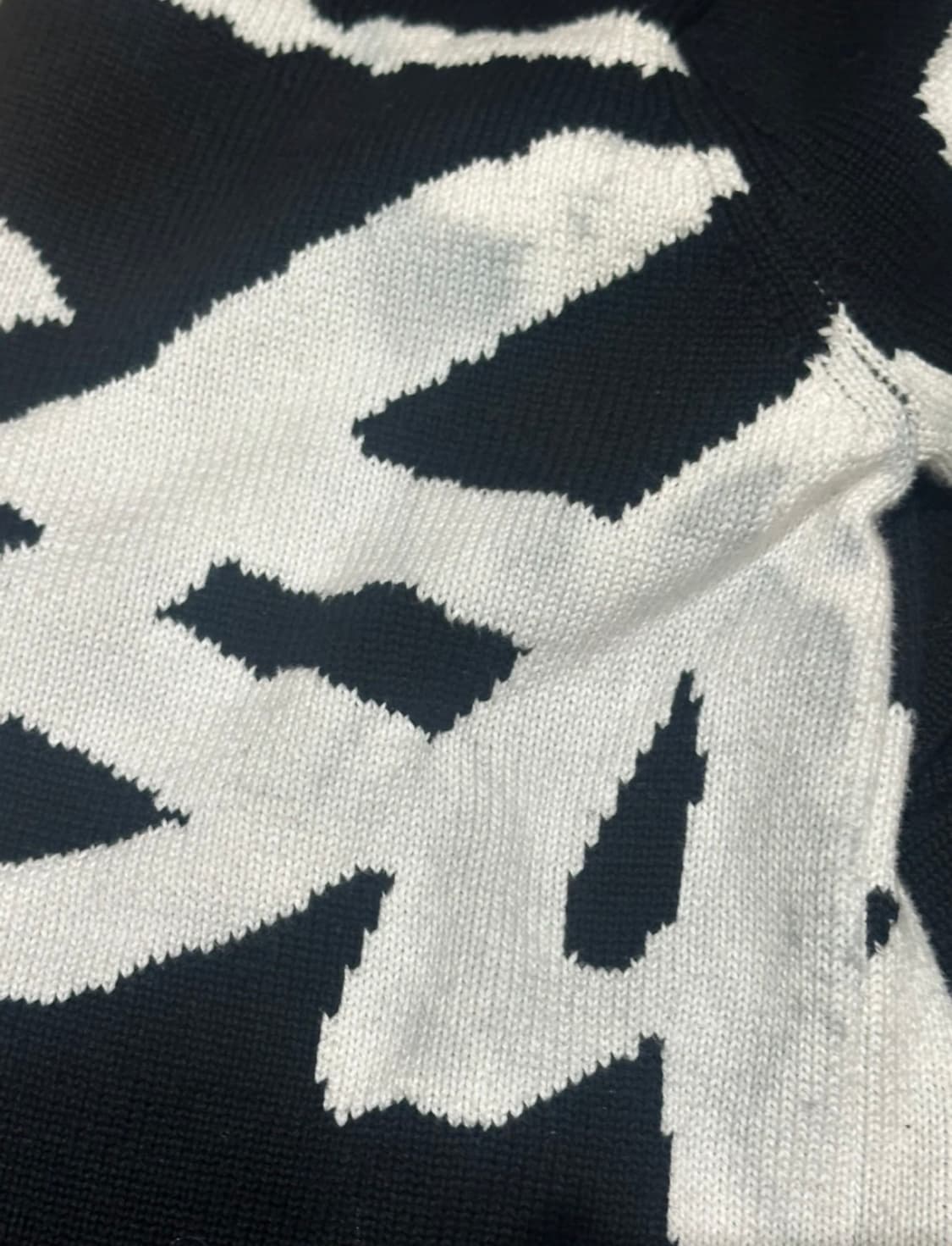 스투시 스탁 스웨터 상품이미지3