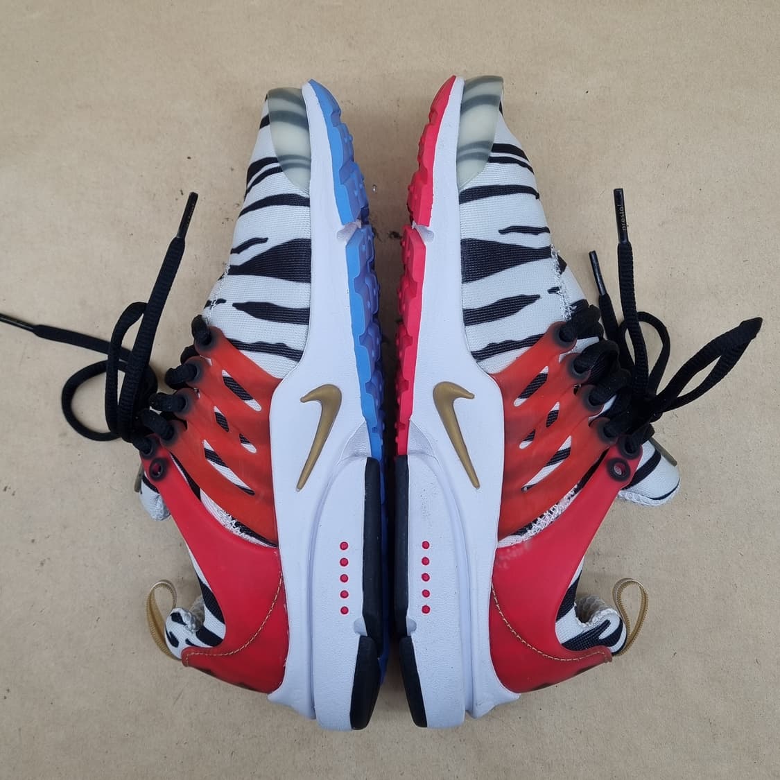 나이키 에어 프레스토 타이거 스트라이프 여성 운동화 235-240 상품이미지5