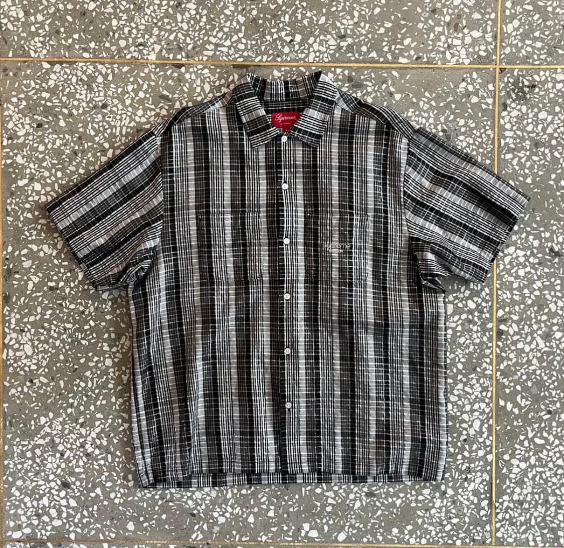 슈프림 메탈릭 체크셔츠 23SS 상품이미지1