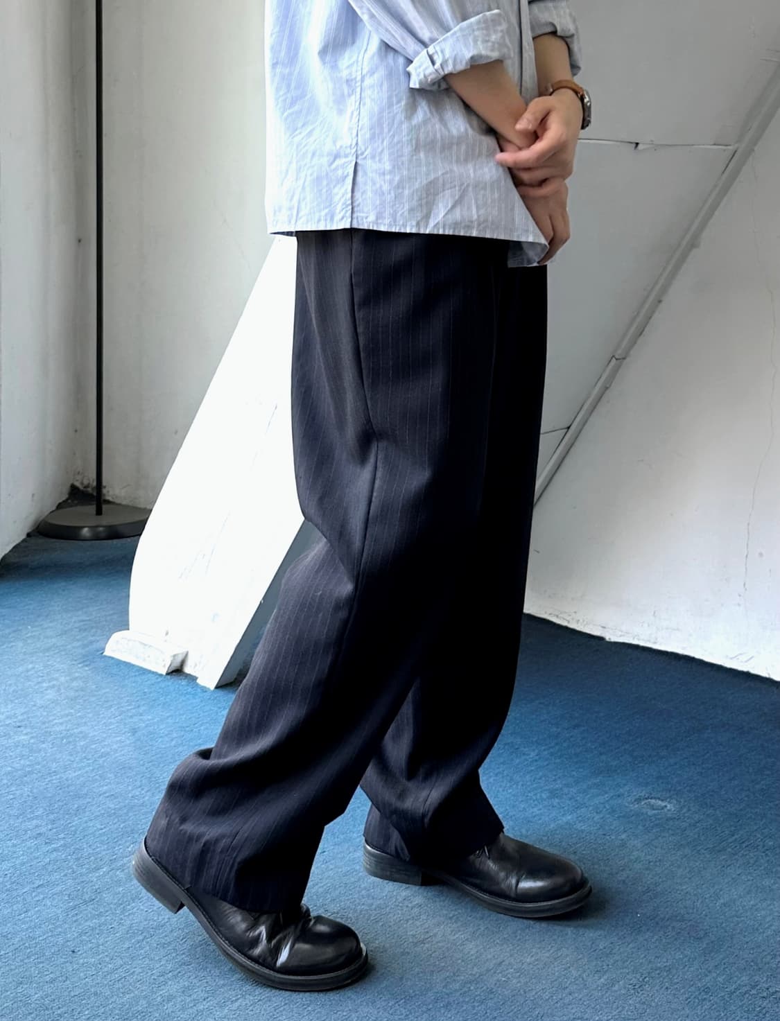 Design stripe 2 pleats wide trouser 상품이미지8
