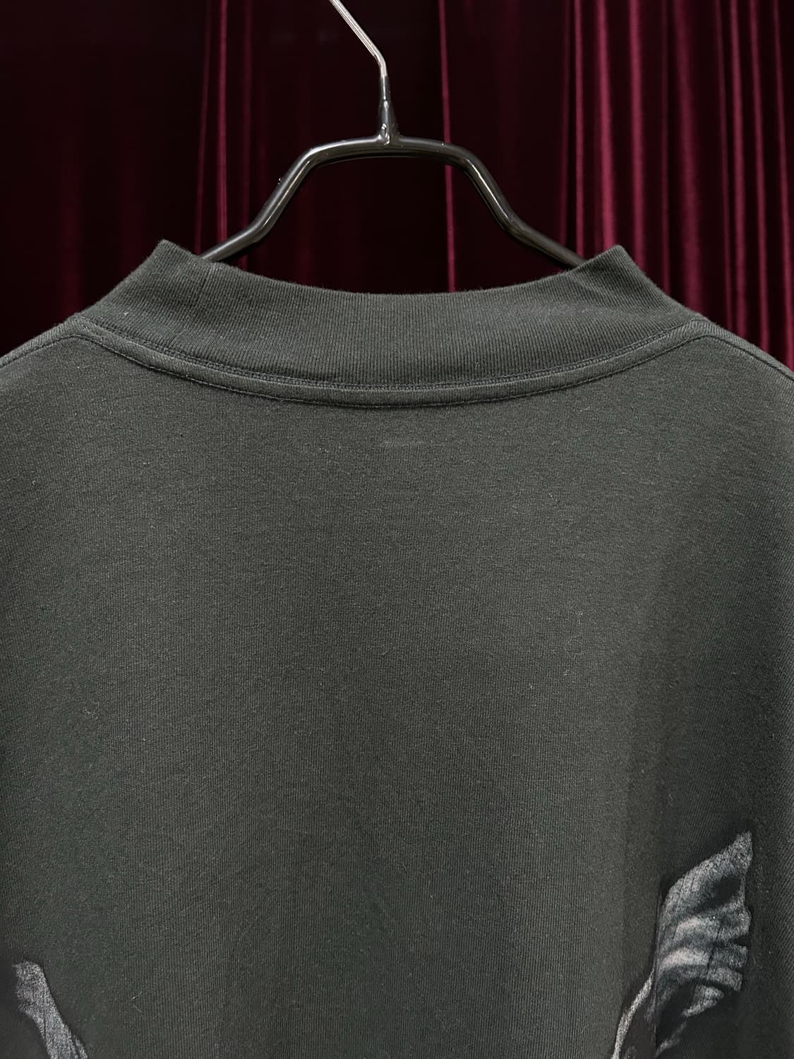 YEEZY DOVE LONG SLEEVE DARK GREY 상품이미지6