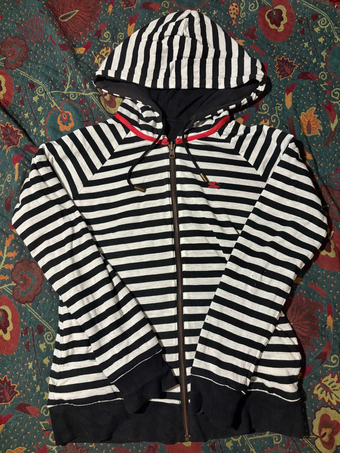 Burberry blue label  reversible hoodie   상품이미지3