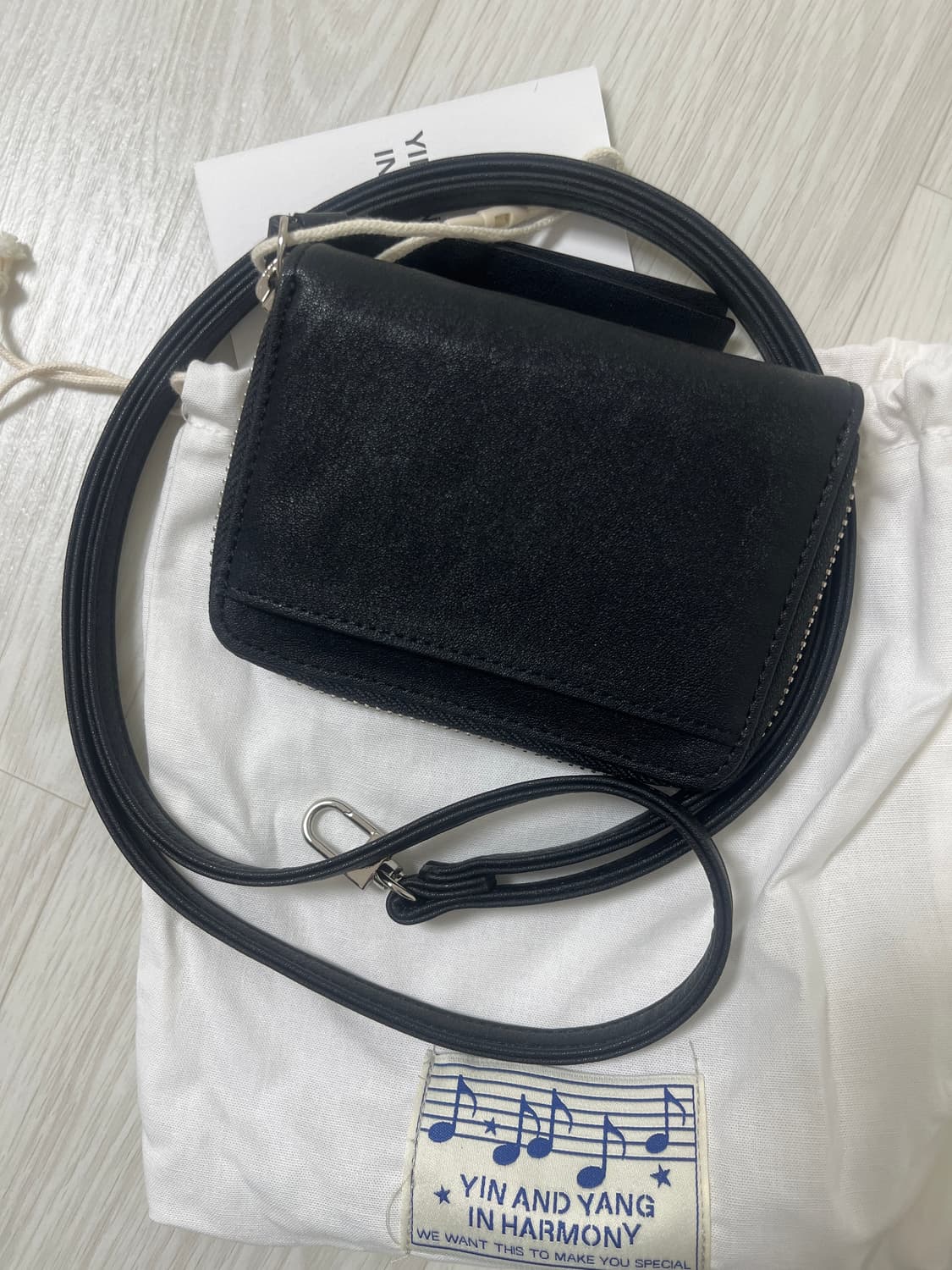 인앤양인하모니 블랙 지갑 상품이미지2