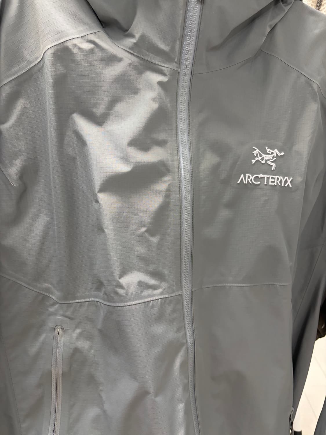 아크테릭스 제타 마이크로칩 L size 상품이미지2